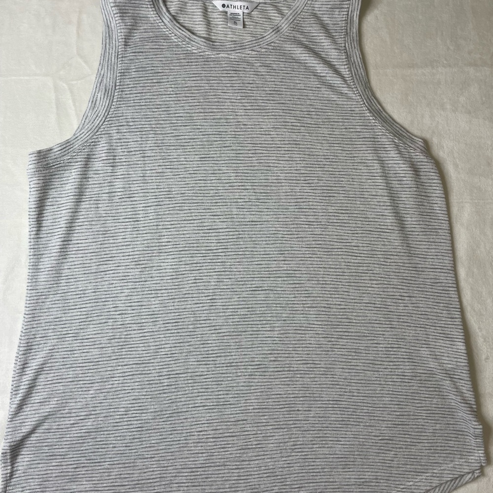 Athleta Light Gray Women’s Tank Top